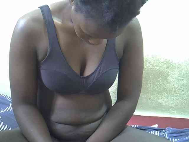 Africanasaucy webcam