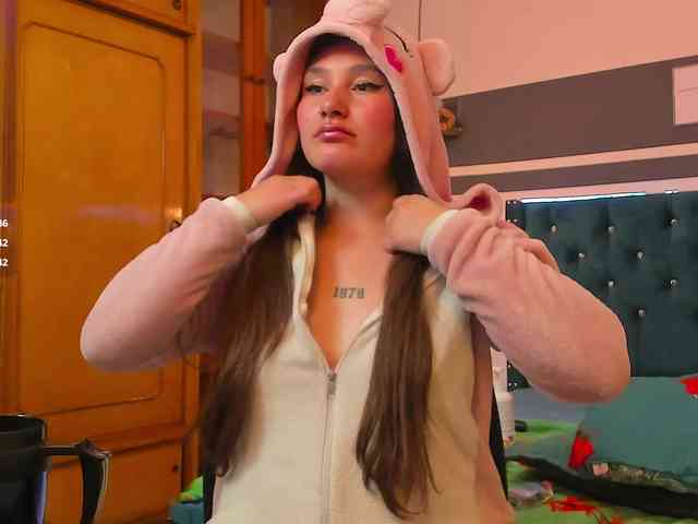 AnahiRose webcam