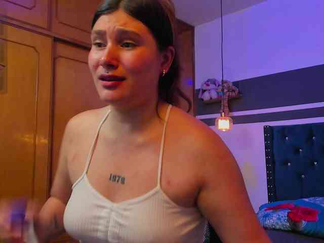 AnahiRose webcam