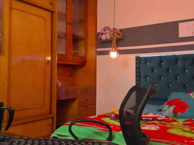 AnahiRose webcam