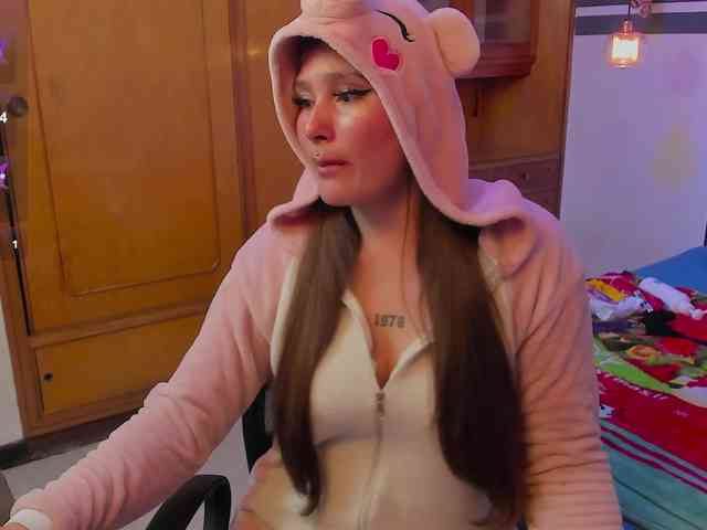 AnahiRose webcam