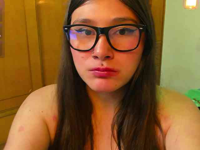AnahiRose webcam