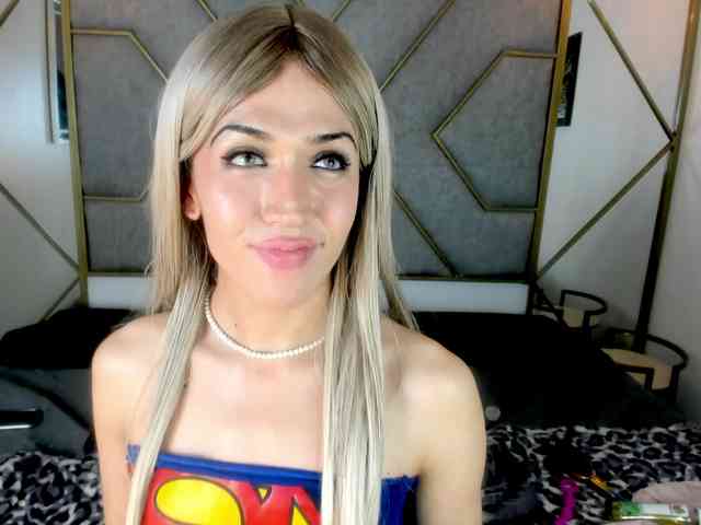 Engelth Live Webcam on BongaCams