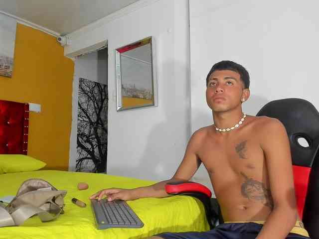 khloeandres webcam