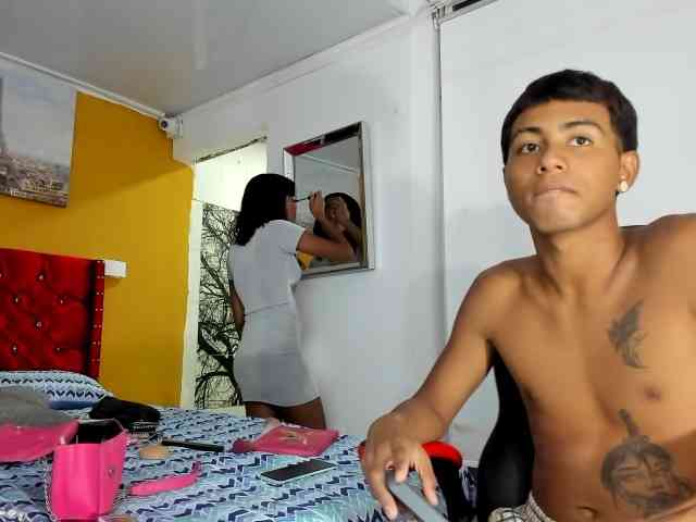 khloeandres webcam
