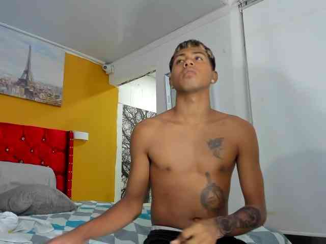 khloeandres webcam