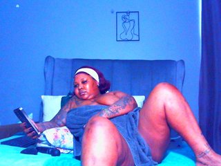 PearBlu38's Live Webcam