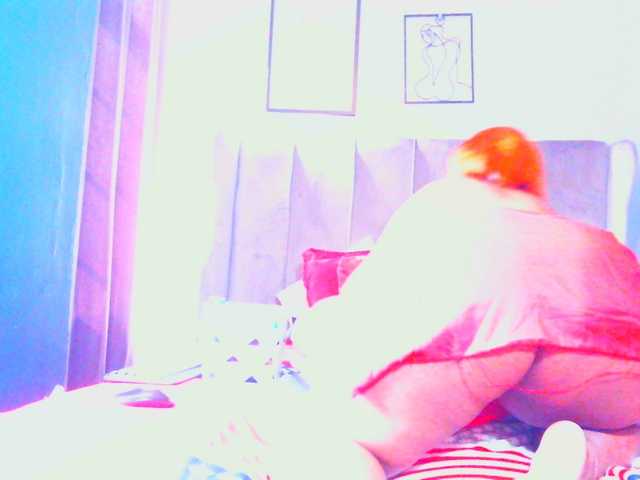 PearBlu38's BongaCams show and profile