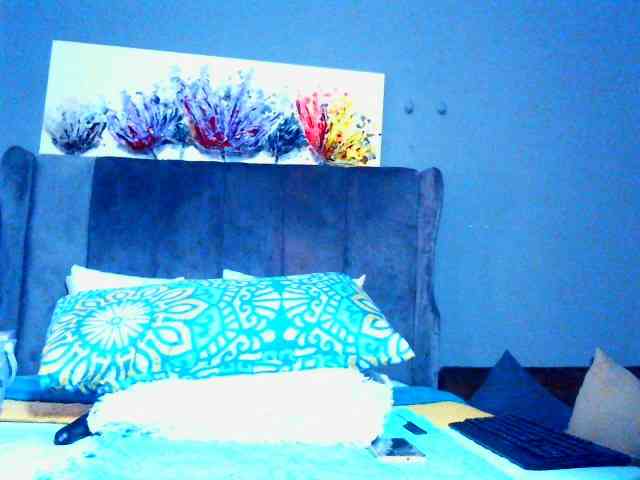 PearBlu38 webcam