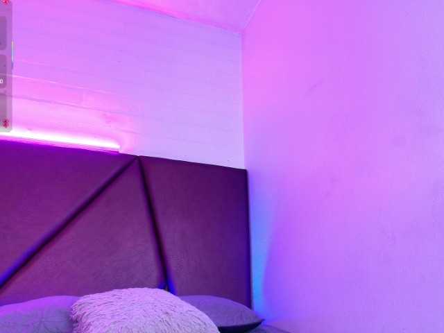 Nikkenyx's BongaCams show and profile