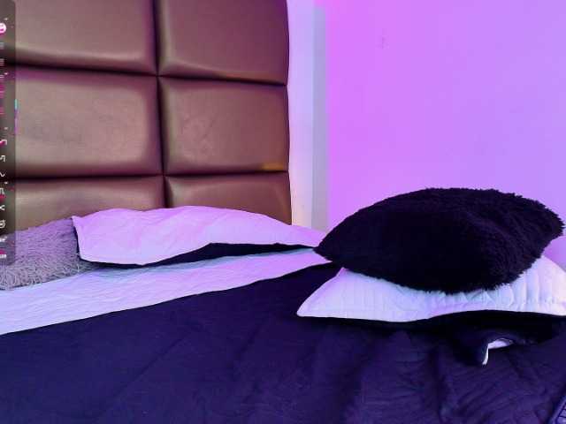 Nikkenyx's BongaCams show and profile