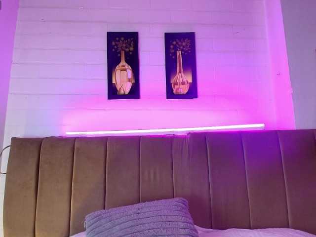 Nikkenyx's BongaCams show and profile