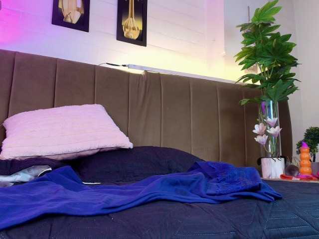 Nikkenyx's BongaCams show and profile