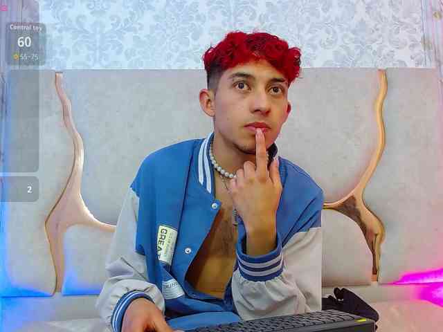 Axel-tay Live Webcam on BongaCams