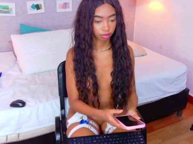 my-little-sin18 webcam