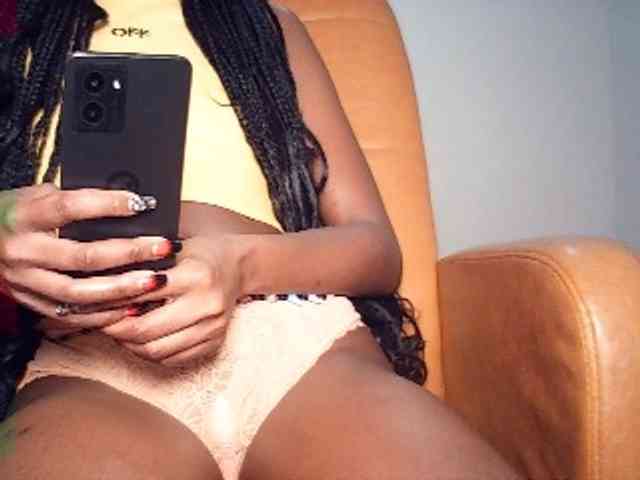 Fridah524 webcam