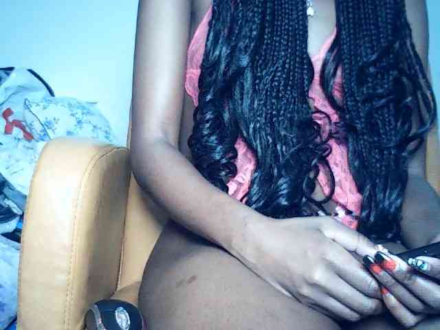 Fridah524 webcam