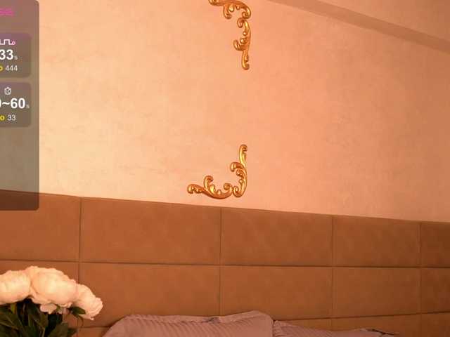 KyraCase's BongaCams show and profile