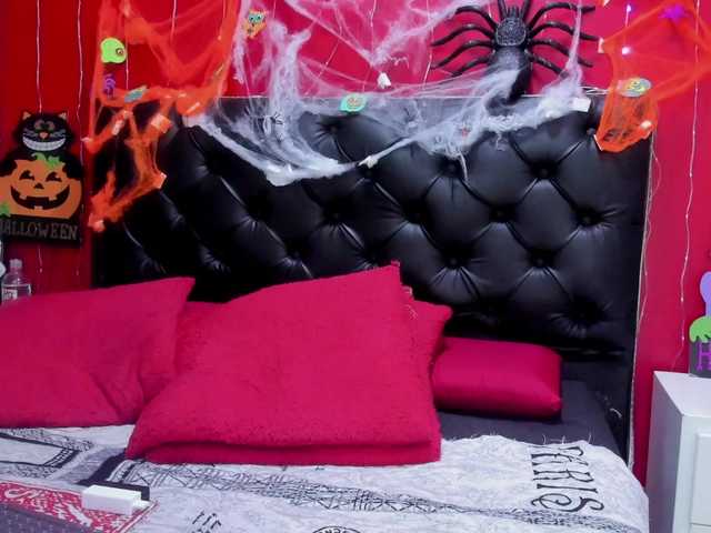 Explore sweet camslut Mariham-murath Mariham-murath from BongaCams