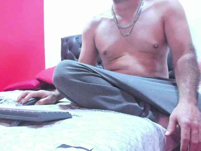 free chat room Mariham-murath