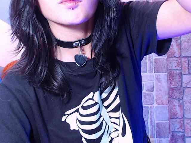 Ninaa-lov1 Live Webcam on BongaCams