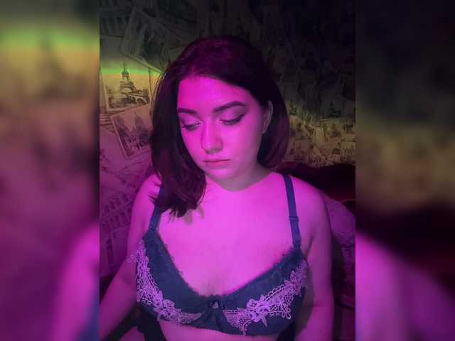 Jakostie's BongaCams show and profile
