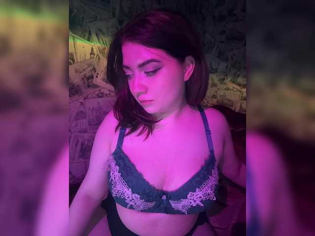 Jakostie's BongaCams show and profile