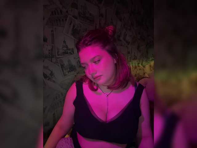 Jakostie's BongaCams show and profile