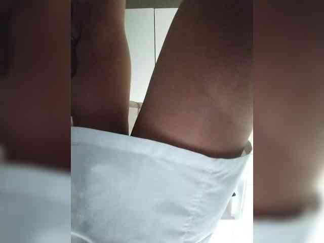 Lissa-Alissa2015 Live Webcam on BongaCams
