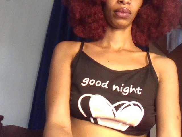 Velveet's BongaCams show and profile