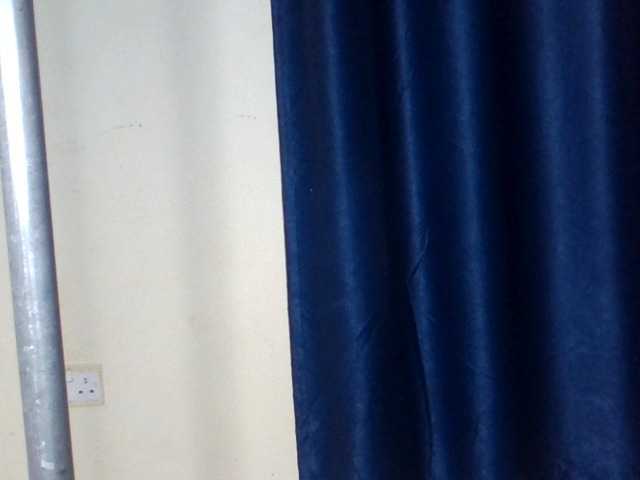 Velveet's BongaCams show and profile