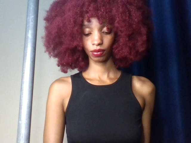 Velveet's BongaCams show and profile