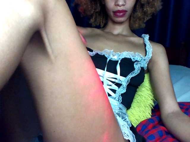 Velveet's BongaCams show and profile