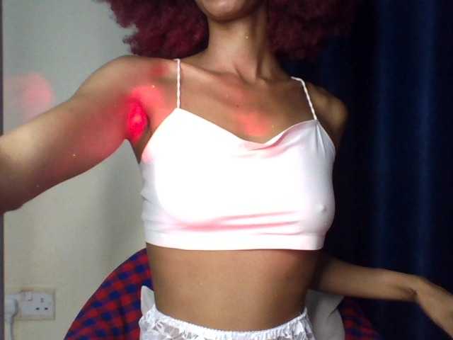 Velveet's BongaCams show and profile