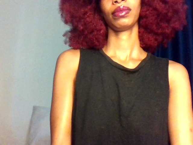 Velveet's BongaCams show and profile