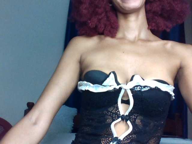 Velveet's BongaCams show and profile