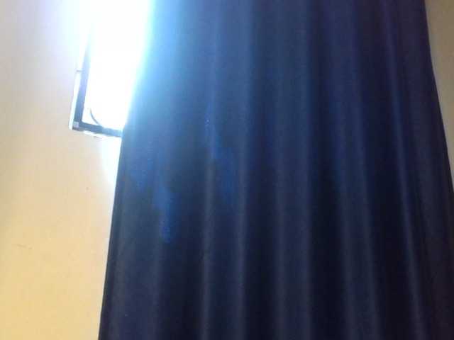 Velveet's BongaCams show and profile