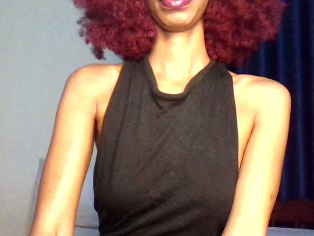 Velveet's BongaCams show and profile