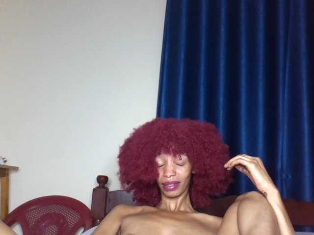 Velveet's BongaCams show and profile