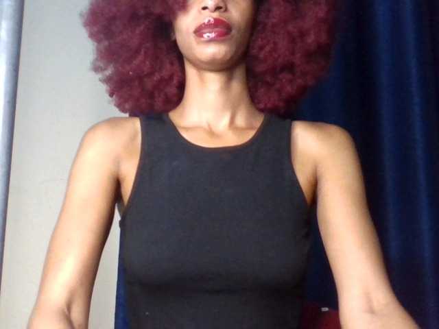 Velveet's BongaCams show and profile