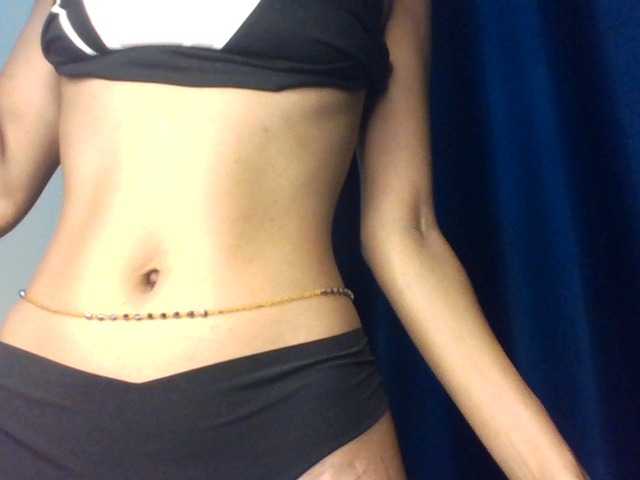 Velveet's BongaCams show and profile