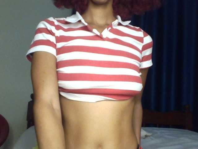 Velveet's BongaCams show and profile