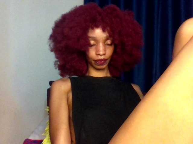 Velveet's BongaCams show and profile