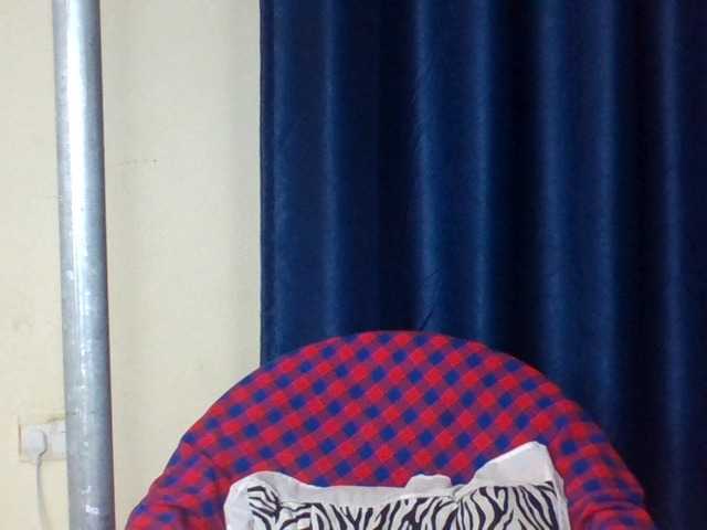 Velveet's BongaCams show and profile