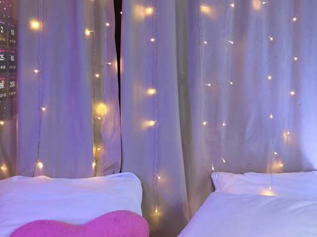 KiraBriis's BongaCams show and profile