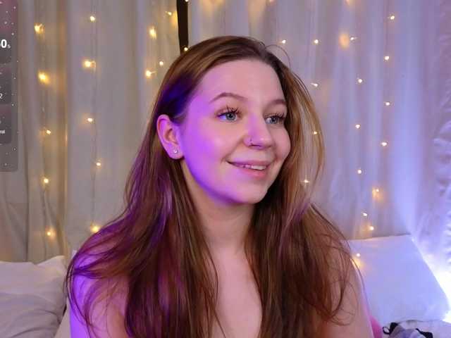 KiraBriis's BongaCams show and profile