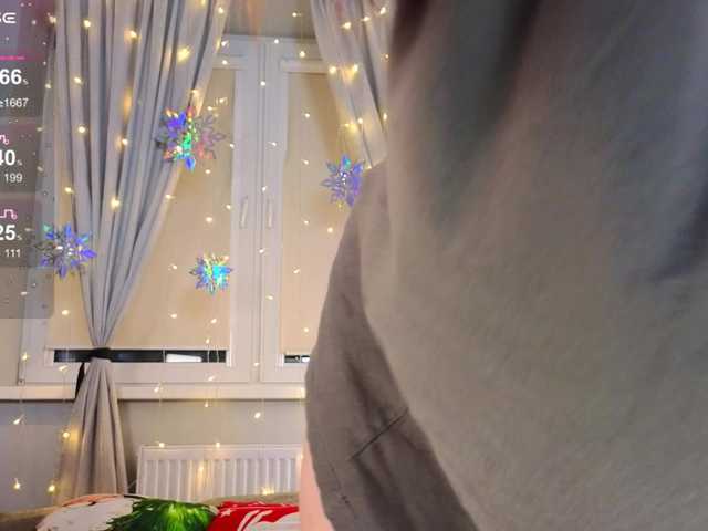 KiraBriis's BongaCams show and profile