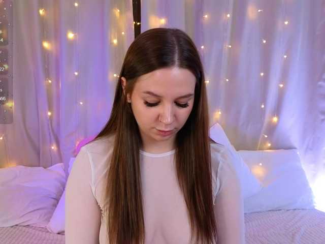 KiraBriis's BongaCams show and profile