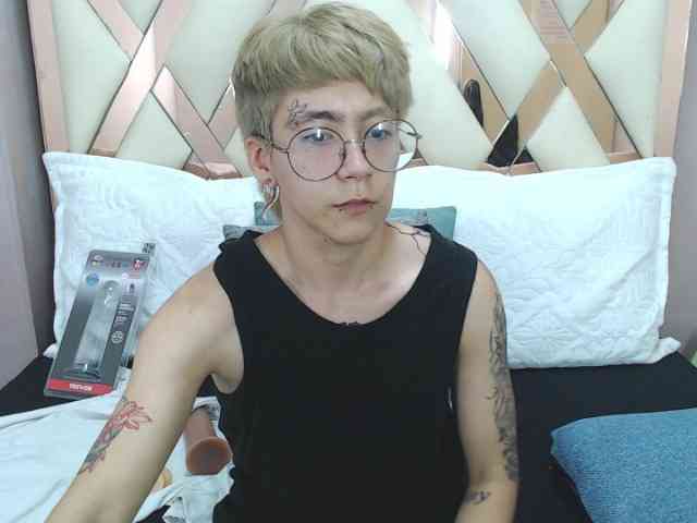 LukeMorgans Live Webcam on BongaCams