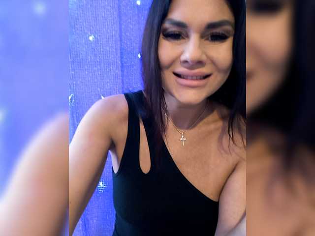 Paniserca's BongaCams show and profile